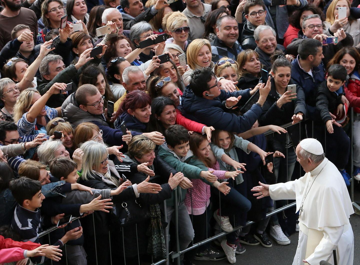 Papa Francesco: “Ora vi conosco, emiliani E finalmente posso capire Peppone e don Camillo...”  