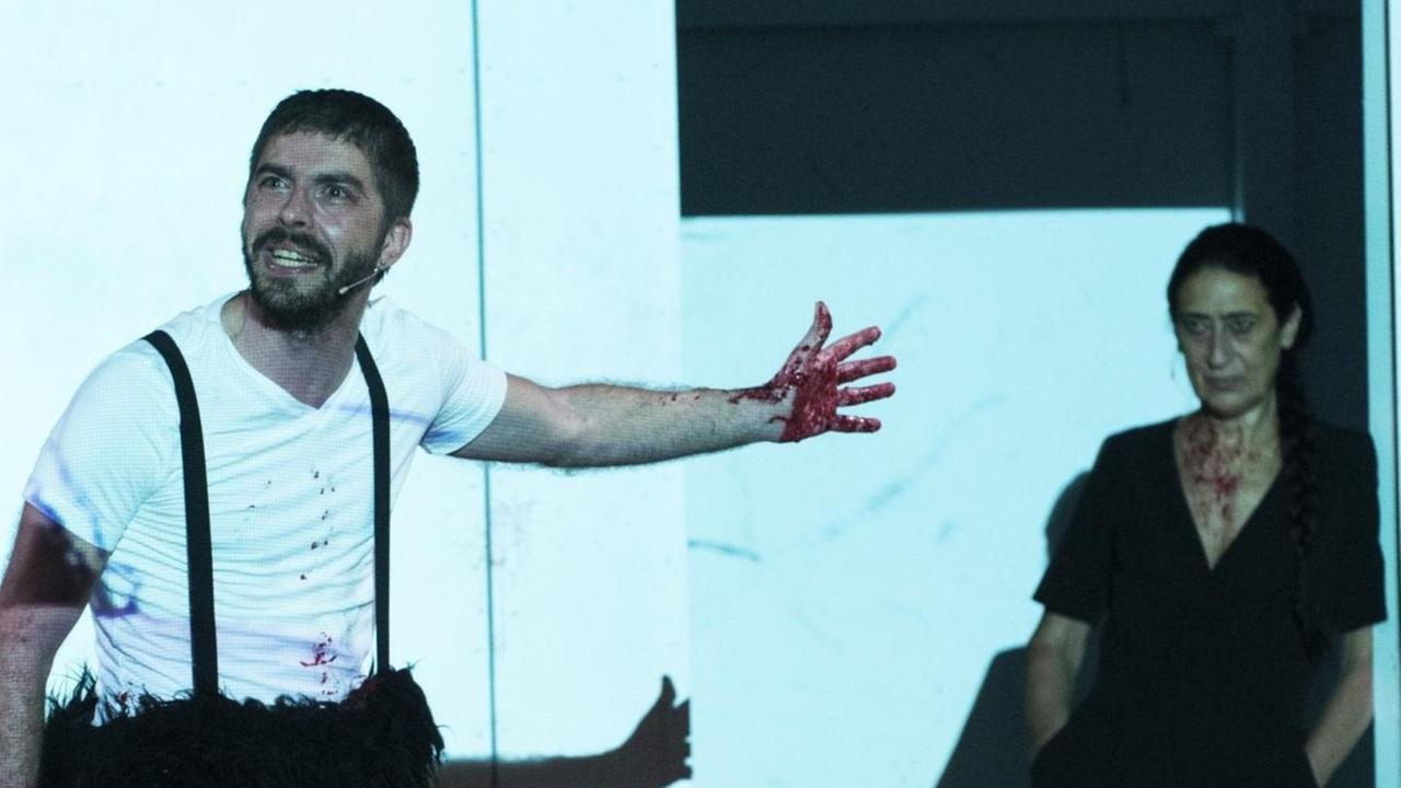 Il "Giulio Cesare" di Rigola chiude la stagione al Manzoni