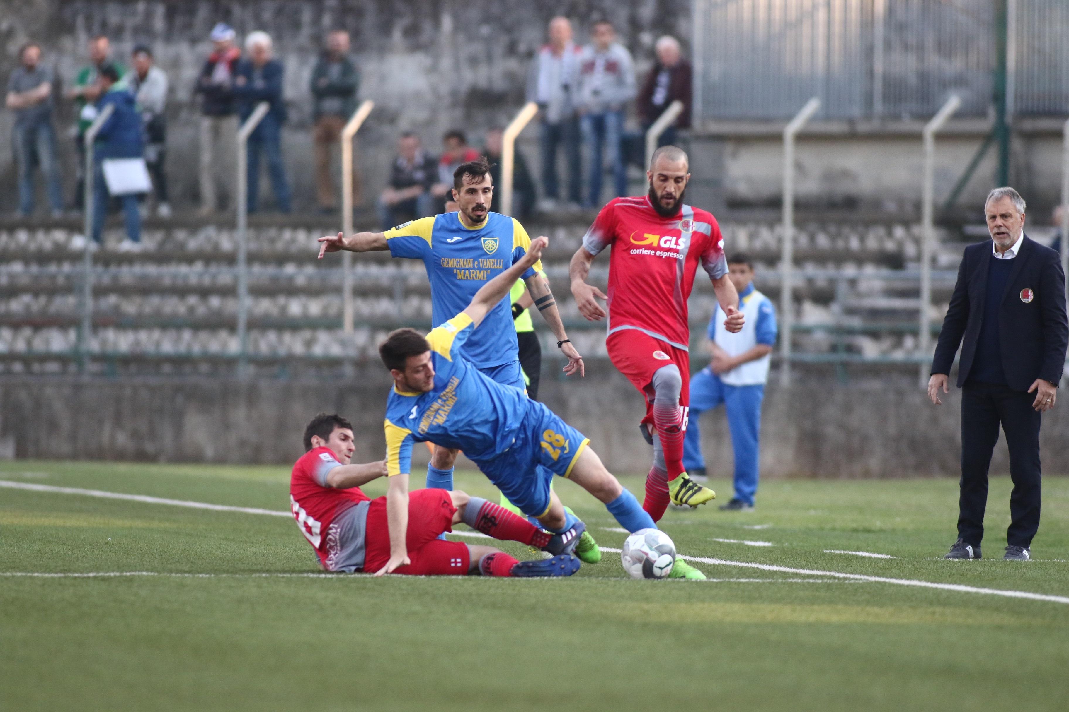 Un'immagine della gara Carrarese-Alessandria