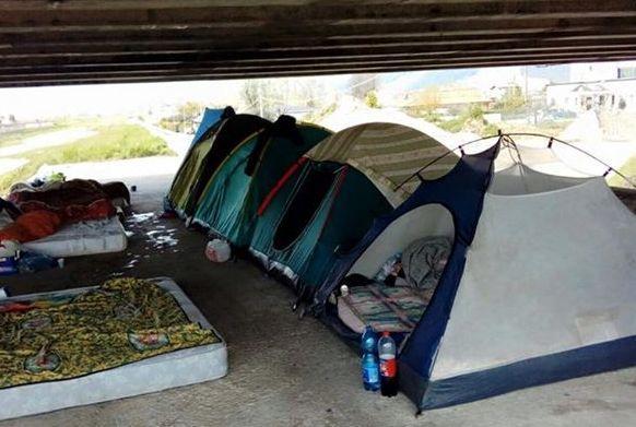 Smantellata di nuovo la tendopoli 