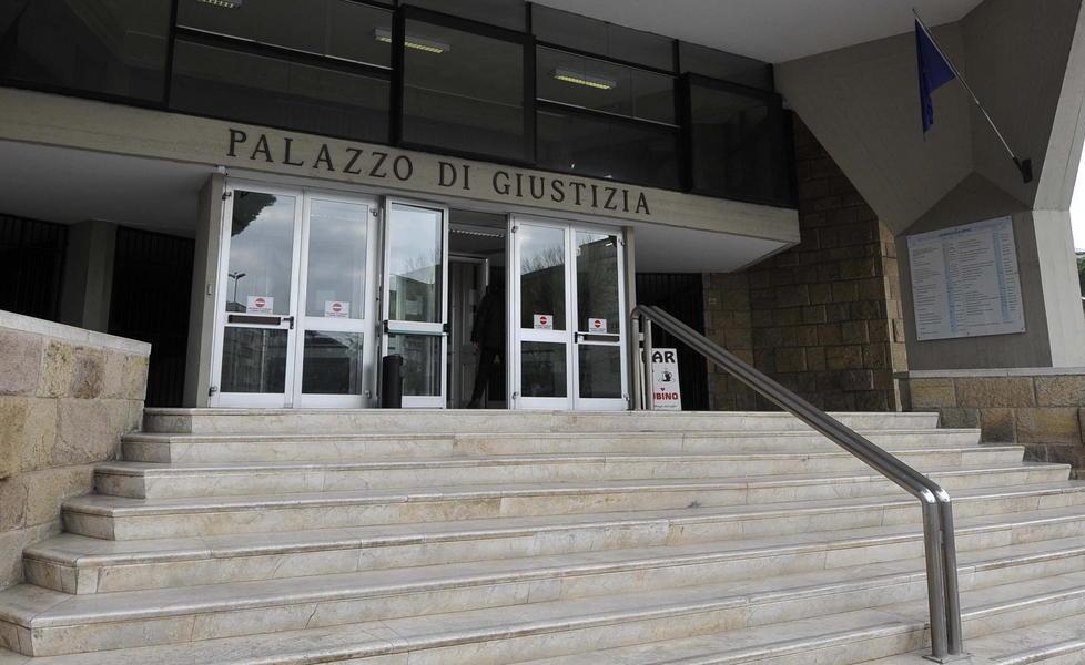 Assolto per l’anziana caduta dalla finestra 