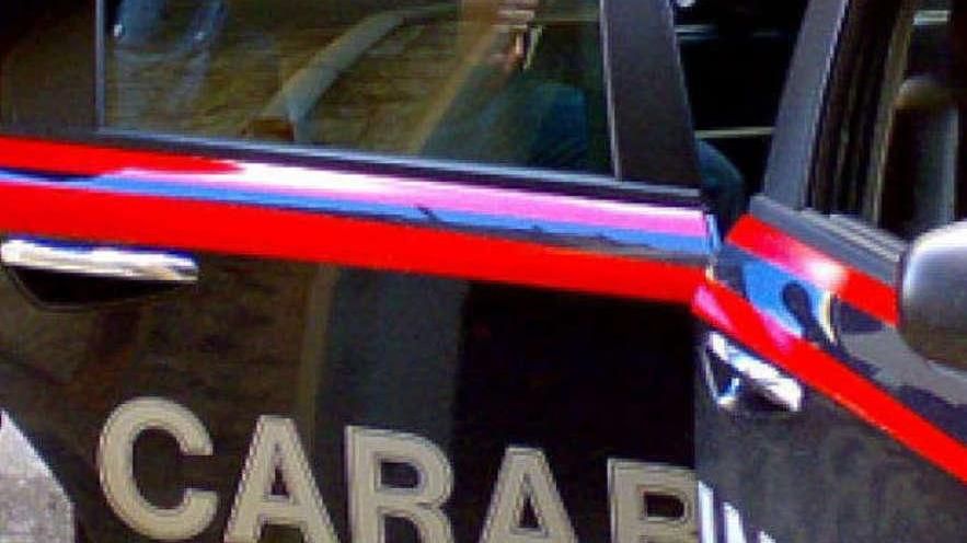 I ladri entrano dalla finestra e rubano tutto