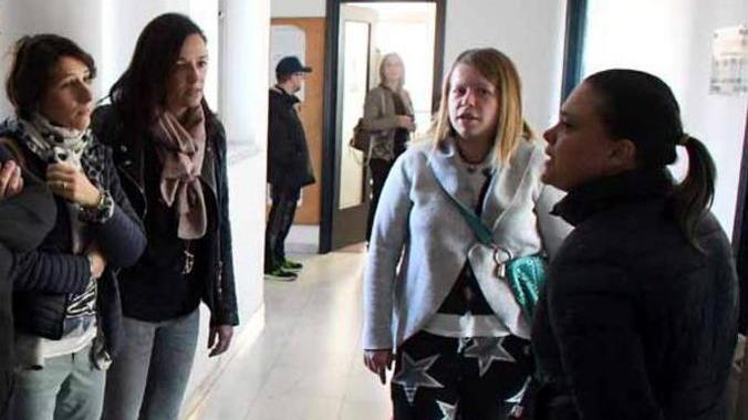 Materna chiusa, la protesta delle mamme
