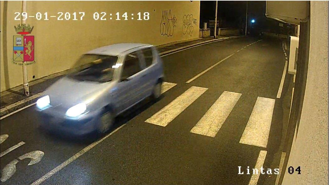 Finti carabinieri rapinano un ragazzo nella sua abitazione, 30enne arrestato a Cagliari 
