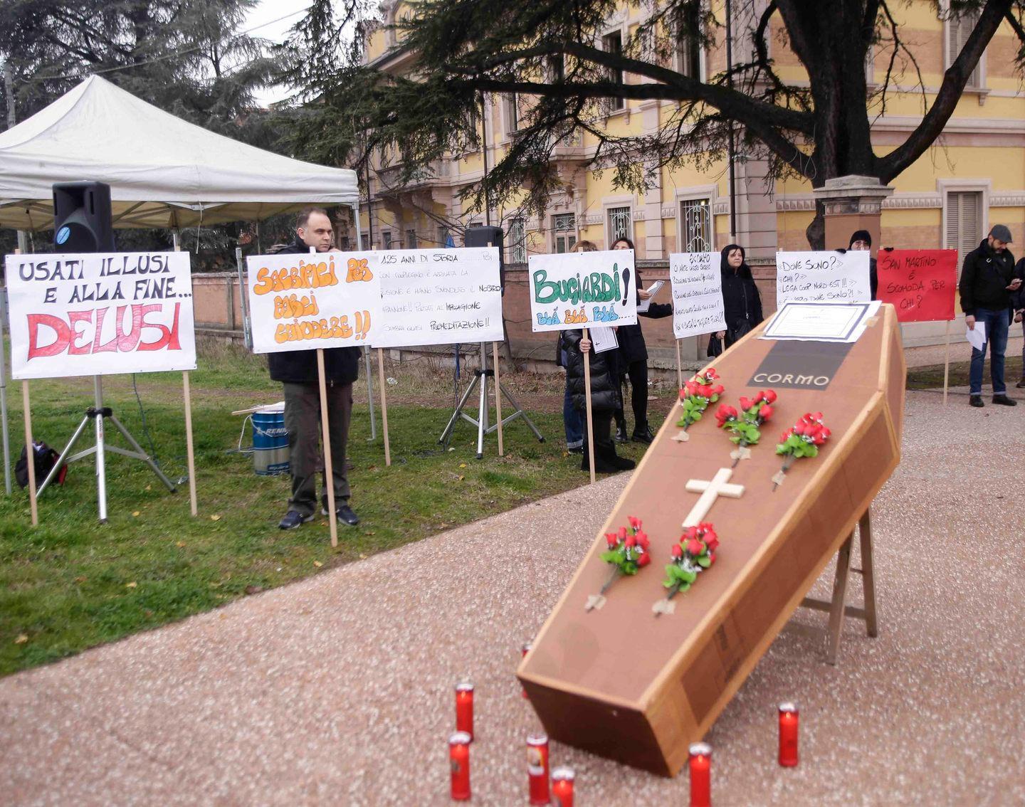 Crac Unieco, affondo Cgil: «Dalla cooperazione un silenzio assordante»  