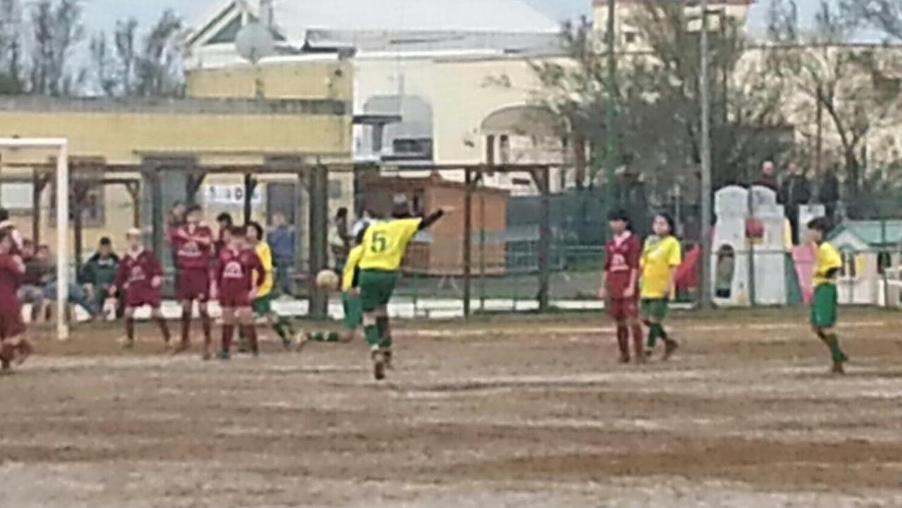 Capoliveri e Atletico corsari, biancocelesti avanti in scioltezza