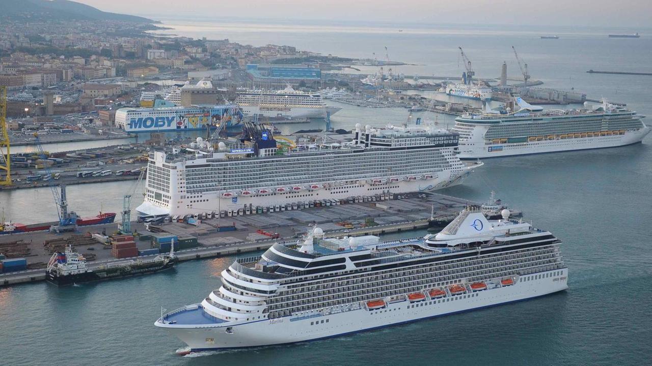 Le crociere in mano a Onorato e Msc
