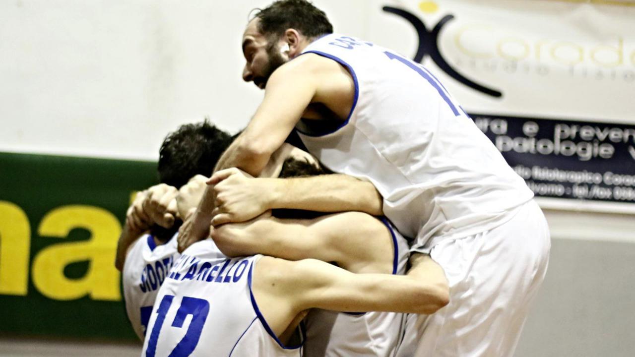 Basket, la Pielle fa il pieno: derby e primo posto in C Gold