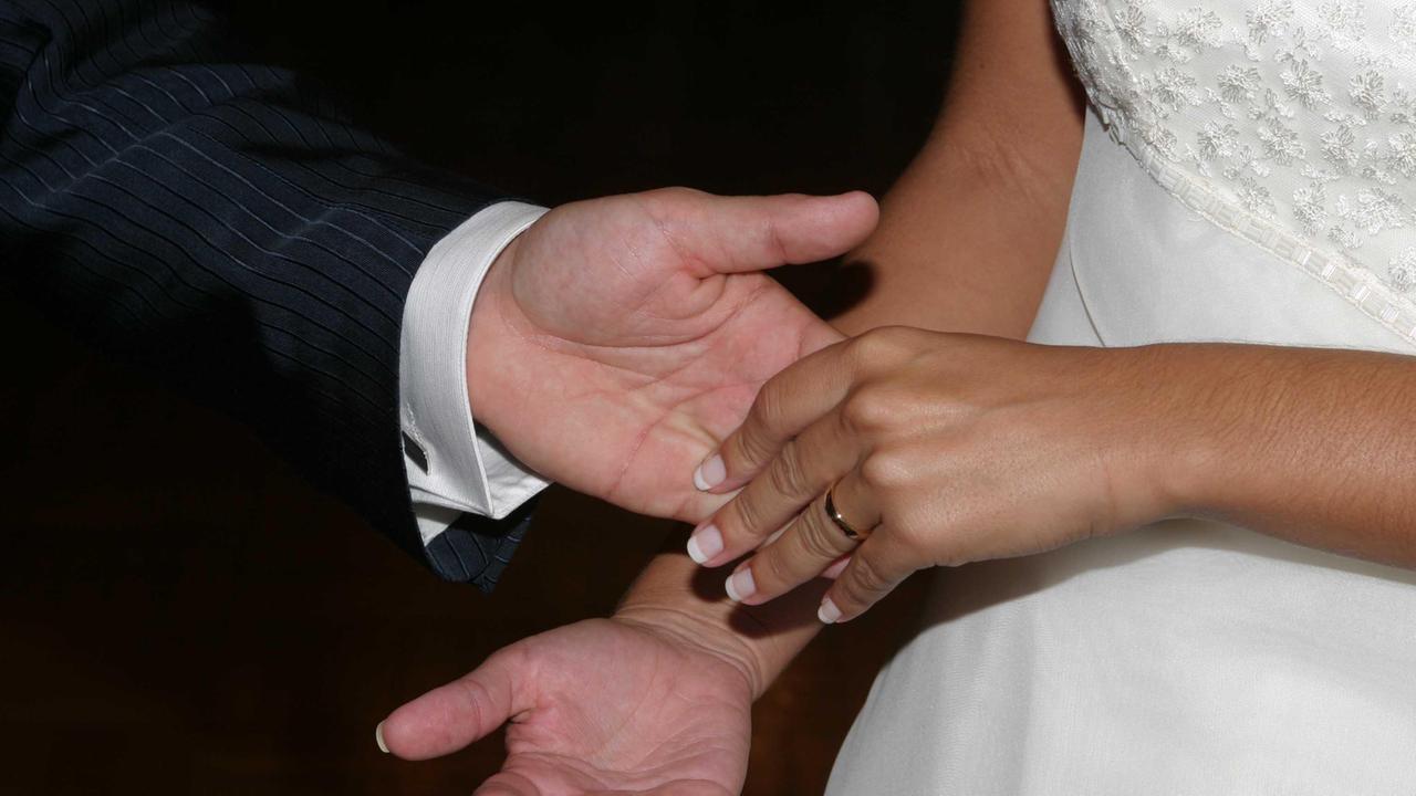 Un matrimonio con rito civile