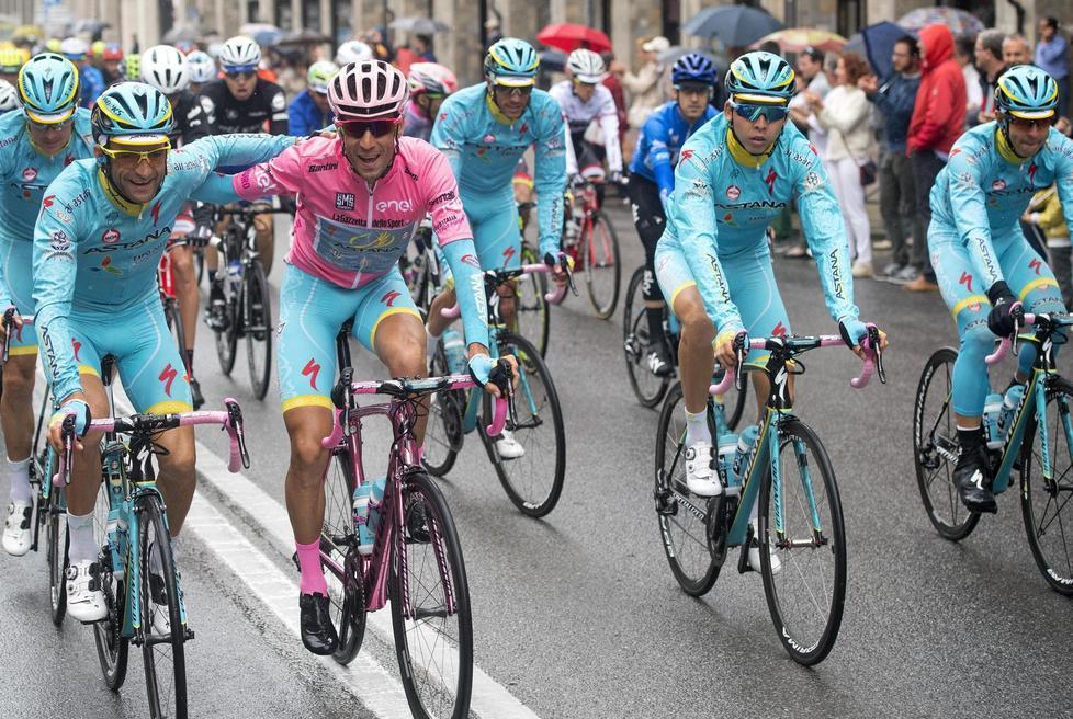 Gli studenti in corsa per il Giro d’Italia