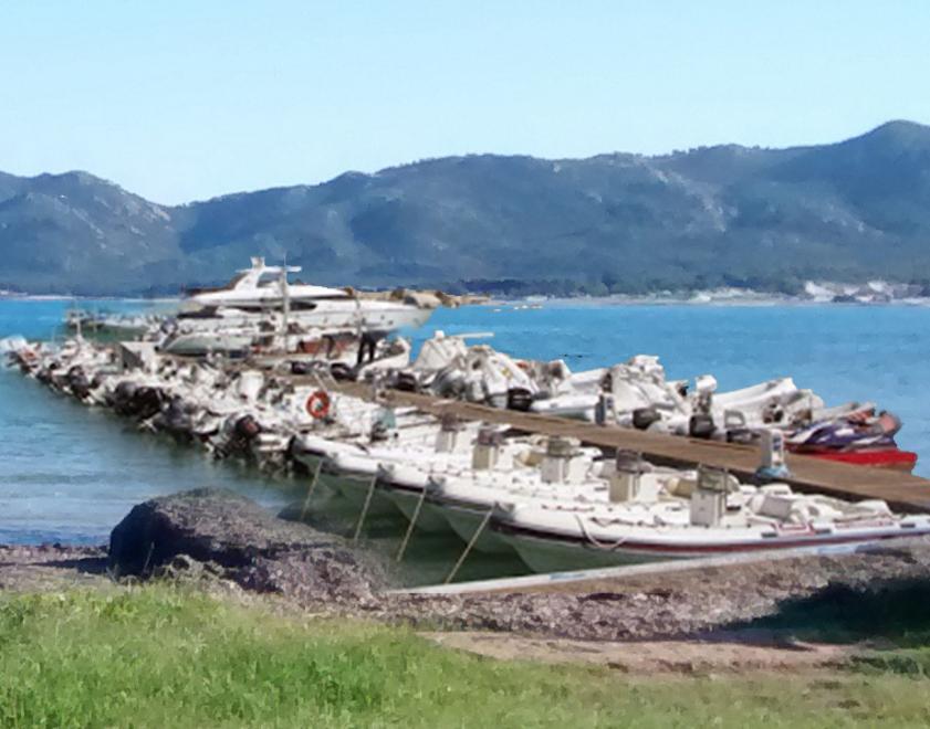 Pontile galleggiante per le barche 