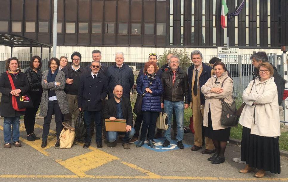 Ingegneri e architetti di Modena assistono al processo