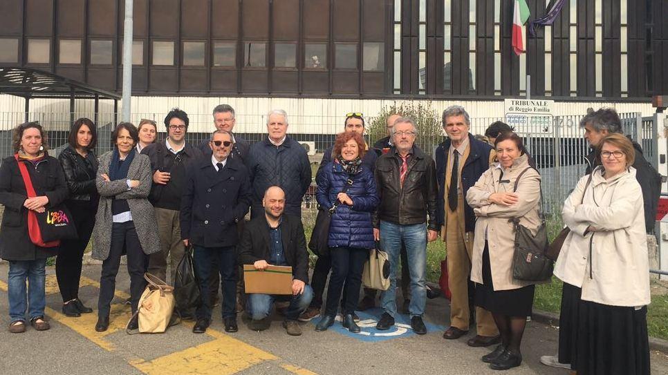 Ingegneri e architetti di Modena assistono al processo