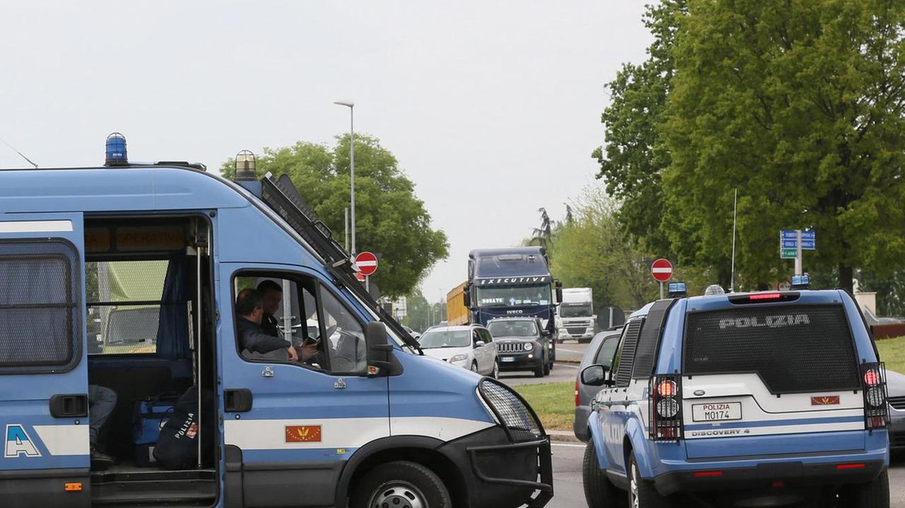 Picchetti, scontri e blitz in Prefettura