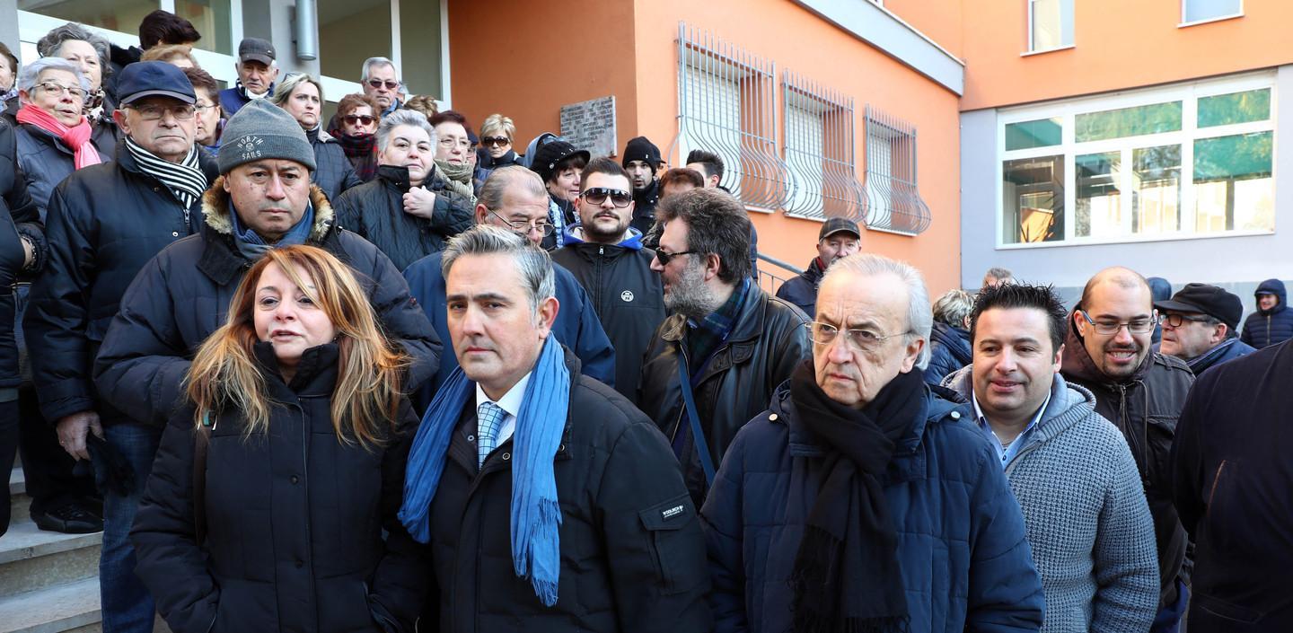«La politica è cosa seria» La Lega punta i piedi  