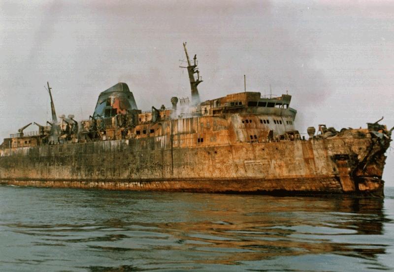 La Moby Prince diretta a Olbia incendiata a Livorno dopo lo scontro con l'Agip Abuzzo