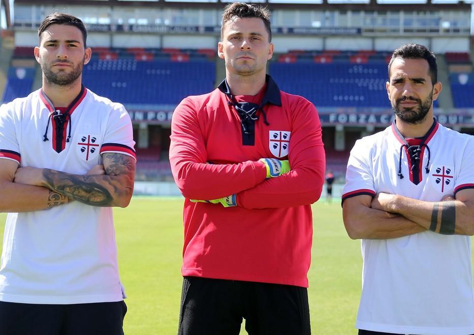 Il Cagliari punta ancora su Borriello e Sau 