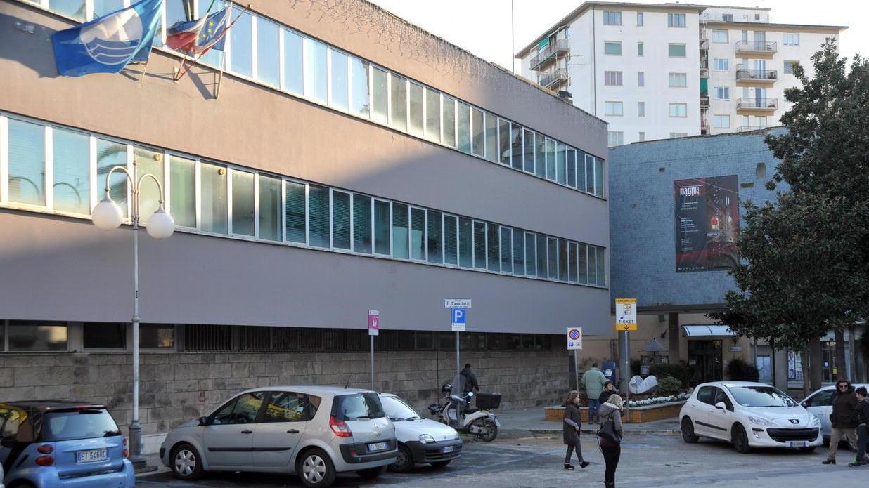 Assunti ma nullafacenti denunciano i vertici Asl