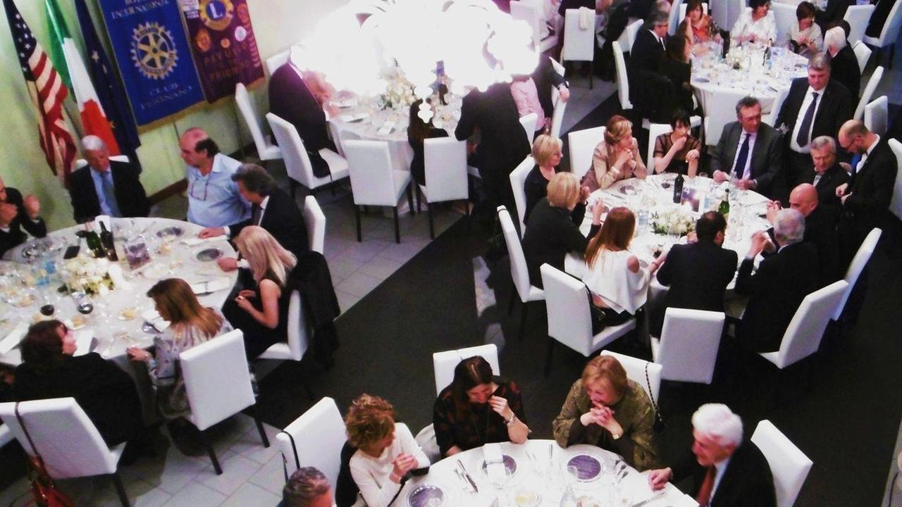 Un diamante da 5mila euro all’asta di Lions e Rotary