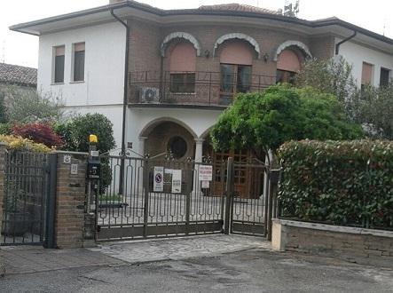 Rubavano sul lavoro Denunciate due donne 