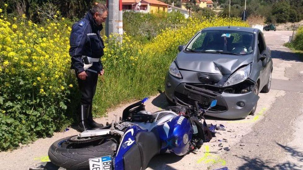 Sassari, scontro auto-moto a San Giorgio: due feriti