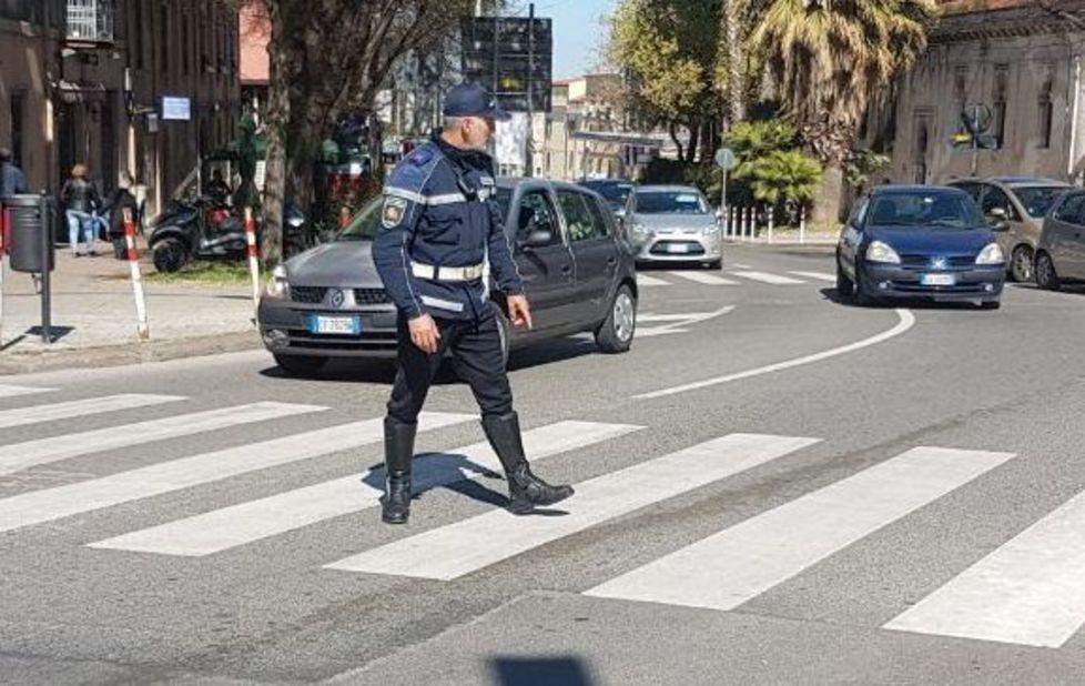 Pedone investito da un 80enne 