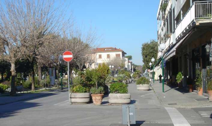 Elicotteri e barriere antisfondamento nelle zone rosse