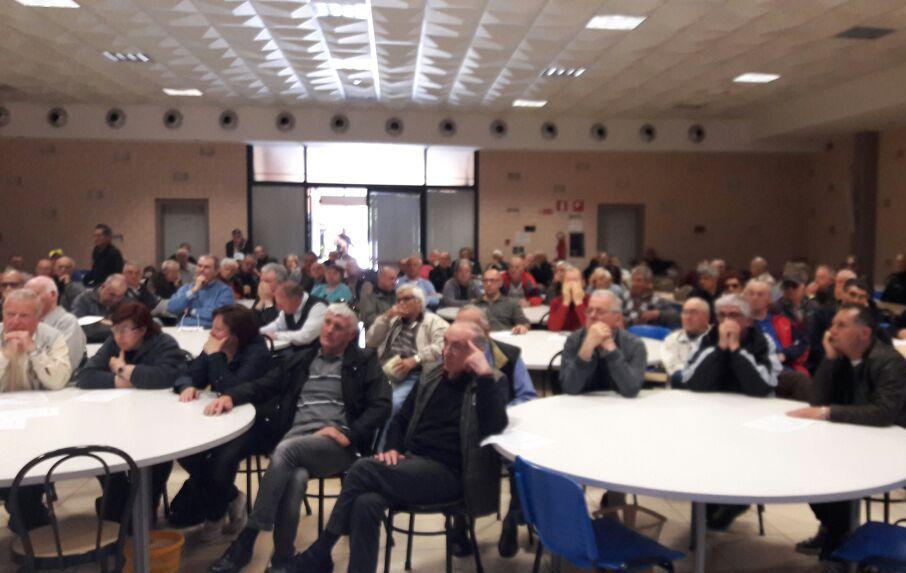 Pronti a protestare davanti alla Prefettura 