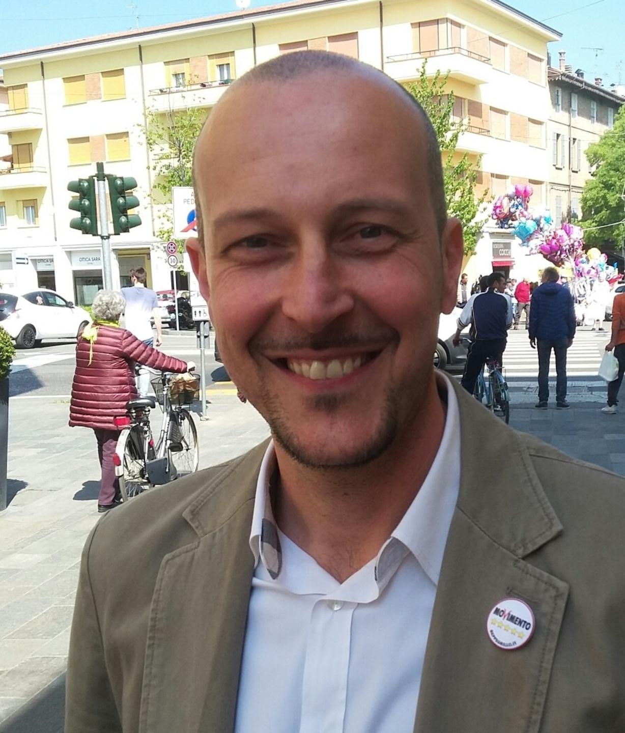 Rocchi candidato del M5s E c’è la lista di Smeraldi 