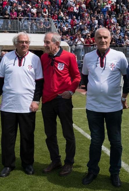 Poli, Reginato e Tomasini indossano la maglia dello scudetto