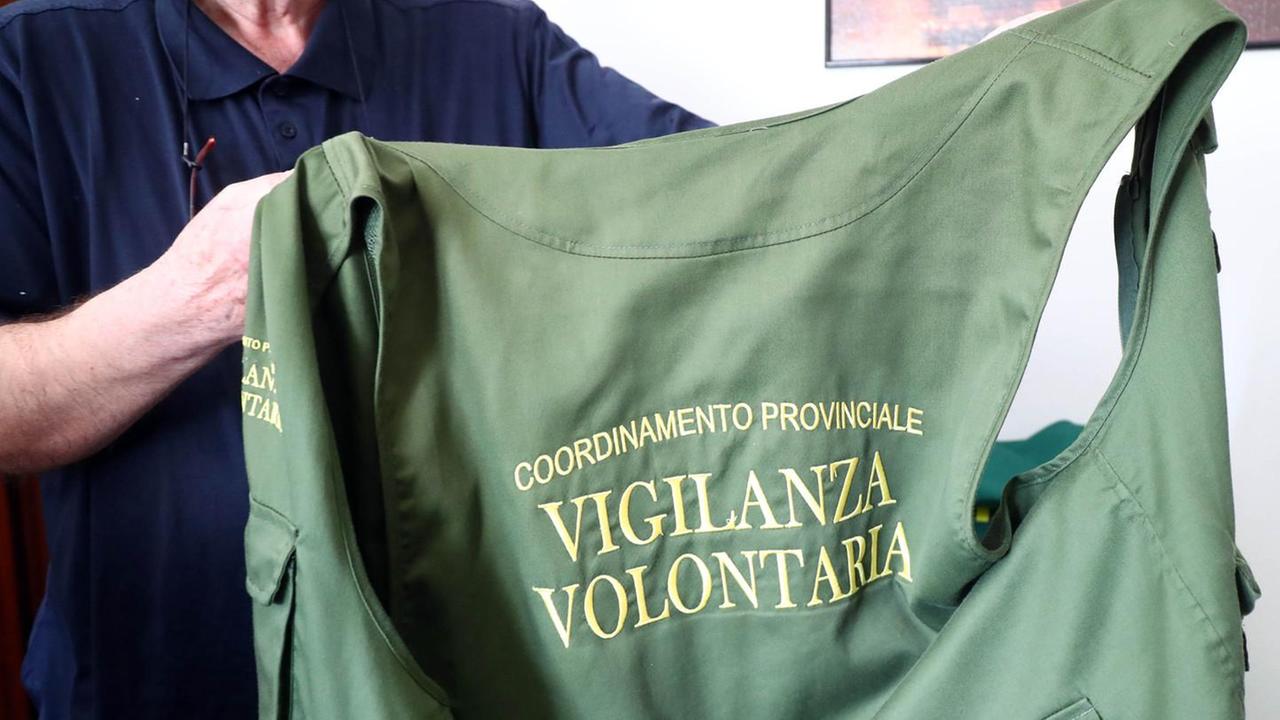 Il gruppo dei volontari ambientalisti “armati” solo del libretto delle multe