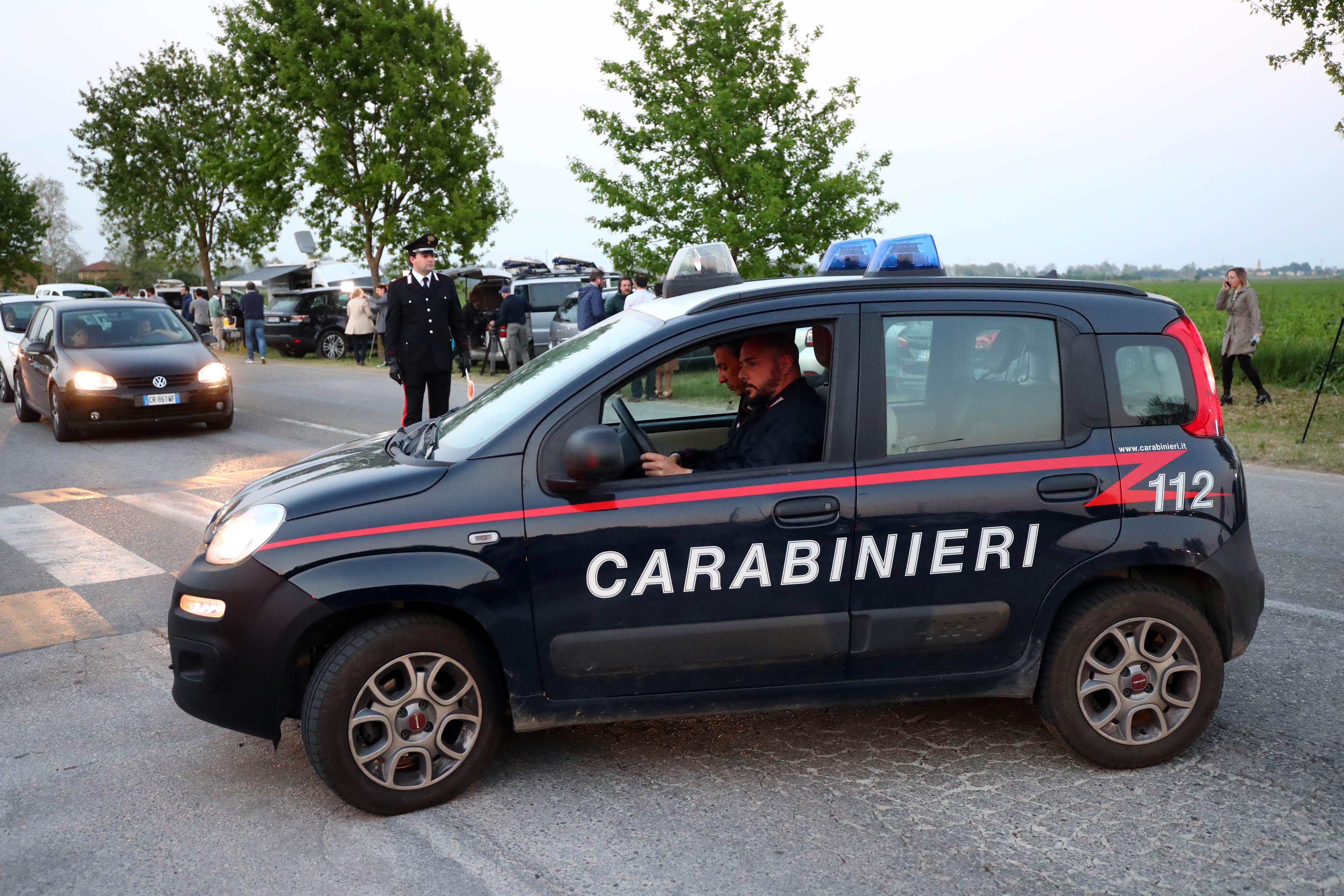Caccia al killer. Gigolò, 007, esiliato: in cella millantava identità da romanzo 