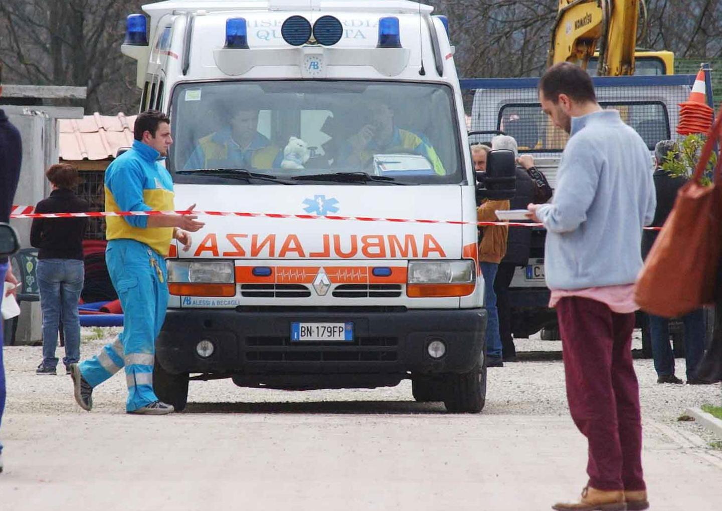 Travolto da una balla di 400 chili 