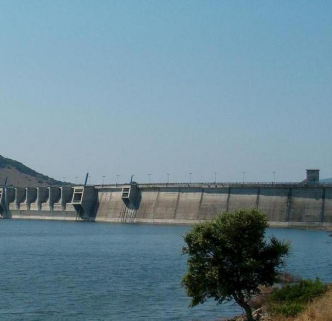 Acqua, sfida del risparmio a costo zero 