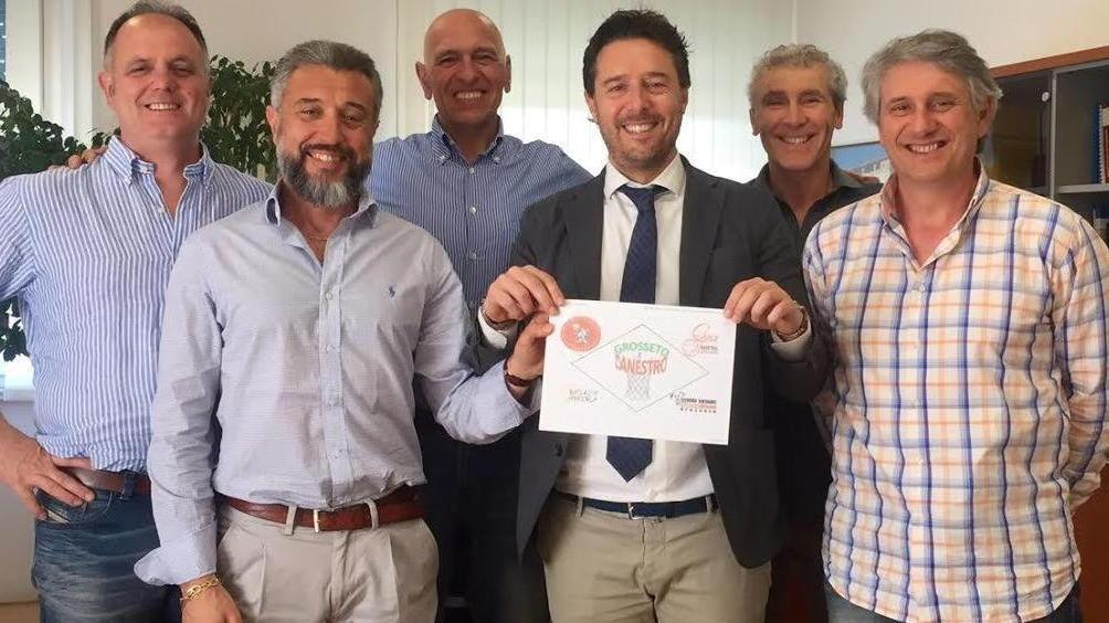 Le società uniscono le forze Fronte comune sotto canestro