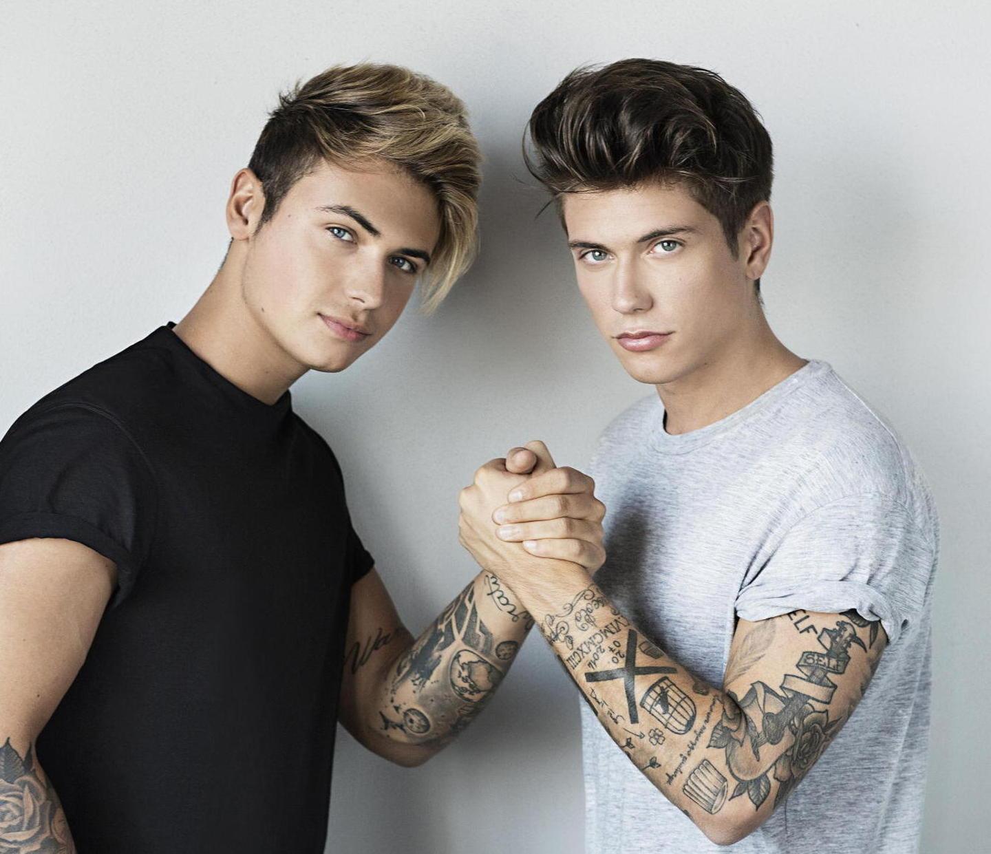 Tutti pazzi per il duo Benji & Fede 