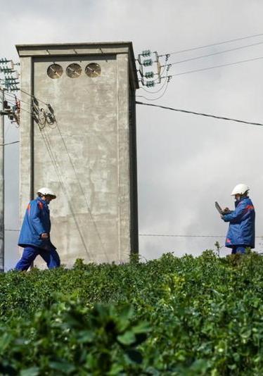 Lavori sulla rete Enel per dare energia  quando ci sono guasti 