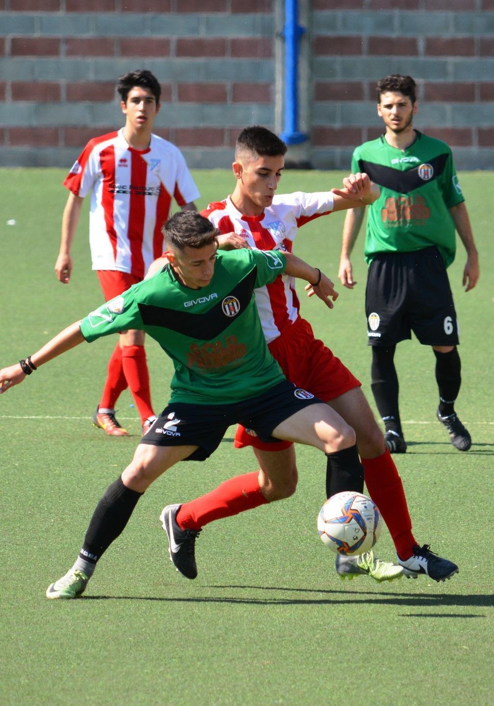 Massese, derby maledetto Dopo il ko le squalifiche 