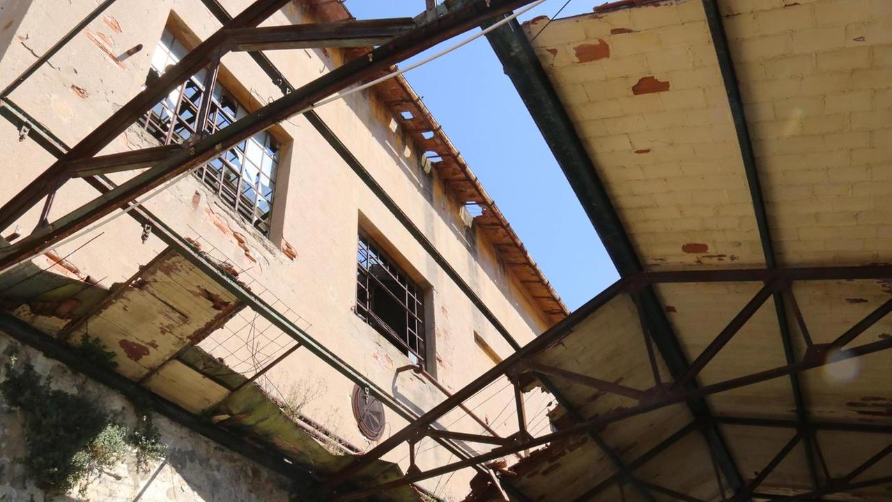 Nuovo ospedale all'ex Pirelli, vincoli e bonifiche ostacolano il recupero