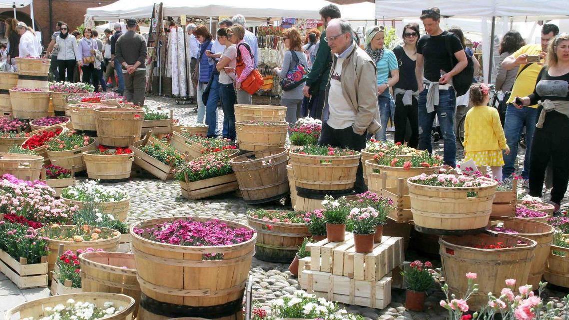 Bosco in Fiore batte anche il meteo