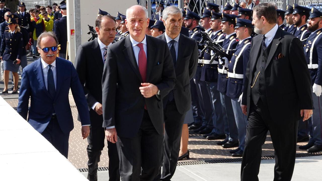 Il capo della Polizia, Franco Gabrielli, inaugura il Polo della sicurezza (Foto Lorenzo Gori)