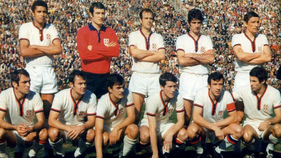Una formazione del Cagliari campione d'Italia 1969/1970