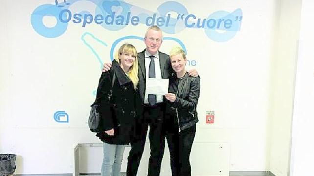 La consegna dell’assegno