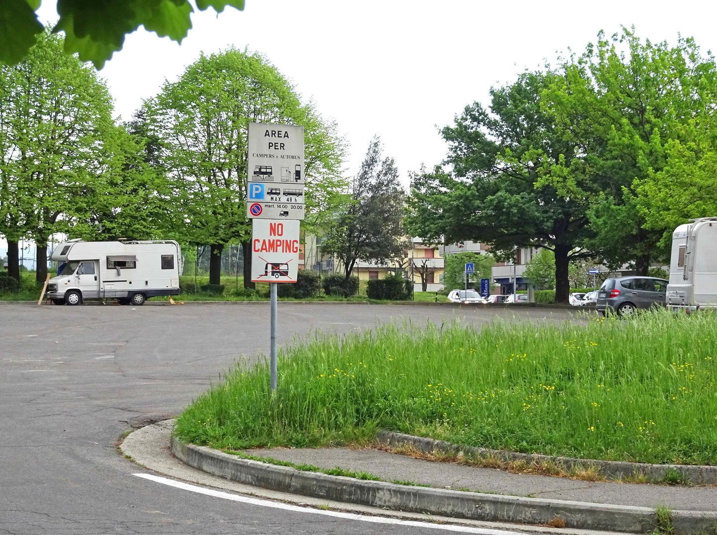 «Basta sporcizia nell’area camper» 