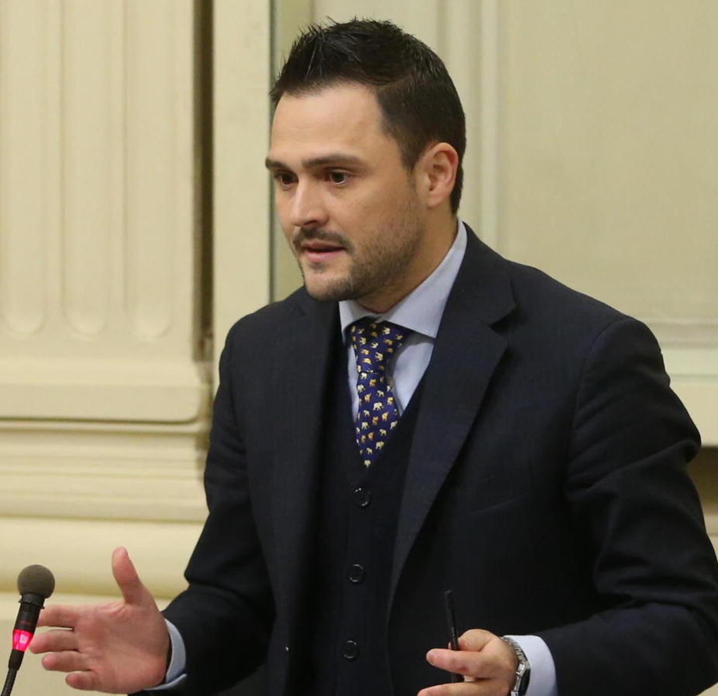 Cimiteri pieni, quando l’arrivo dei nuovi loculi?