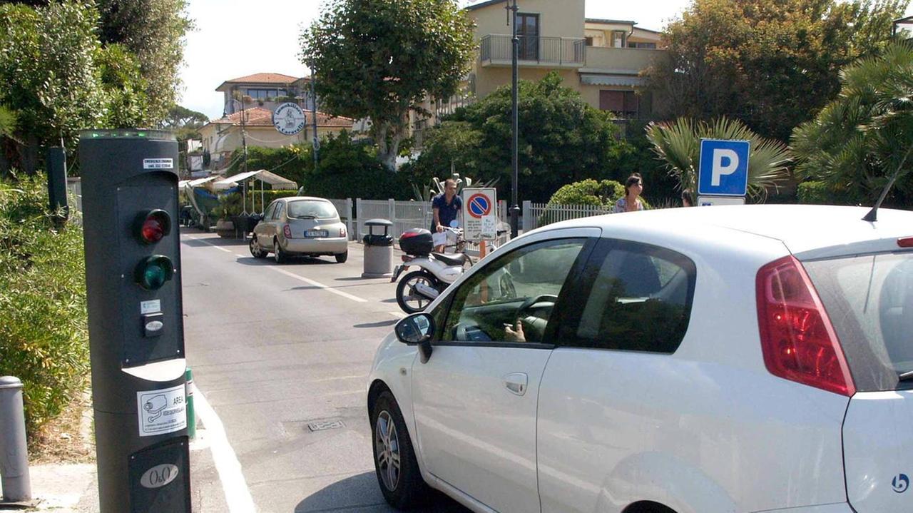 In estate a Focette saranno in funzione i varchi elettronici