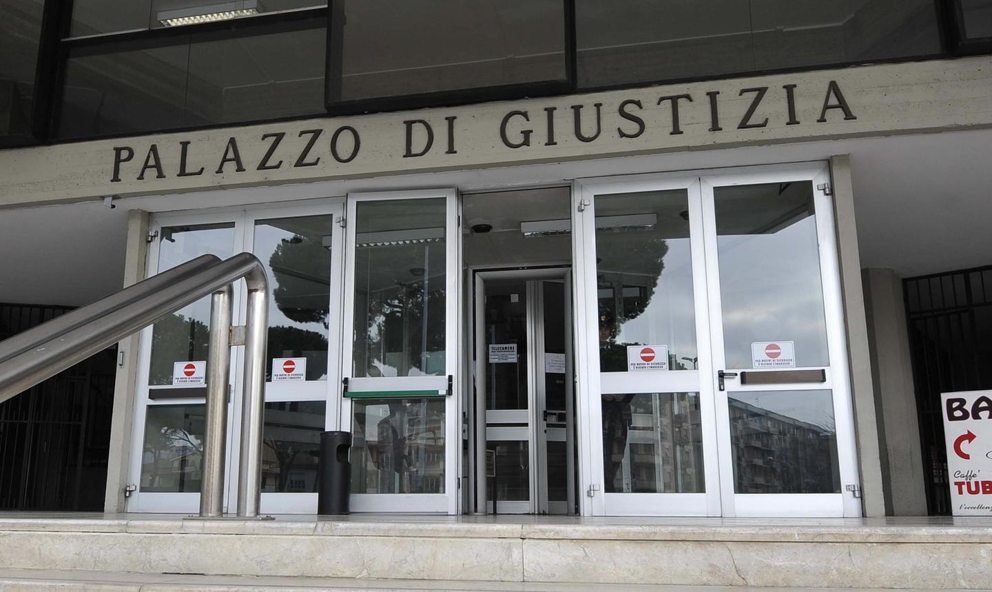 «Si accanì sull’anziana, voleva ucciderla»