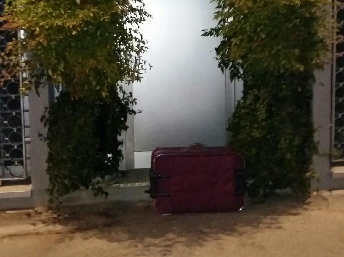 La valigia sospetta trovata in via Marx