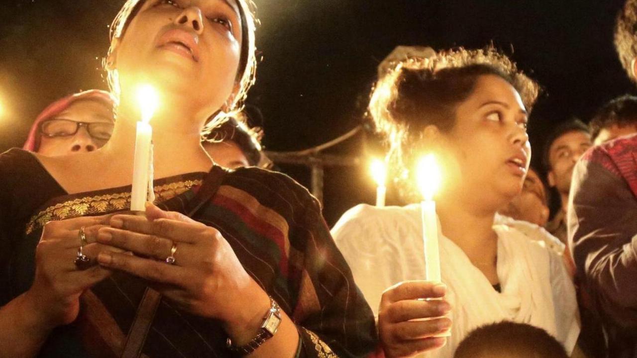 Venerdì sera 14 aprile la magìa della Via Crucis con le candele