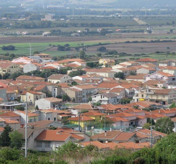 Debito mai onorato, pignorato a Olmedo il conto del Comune 